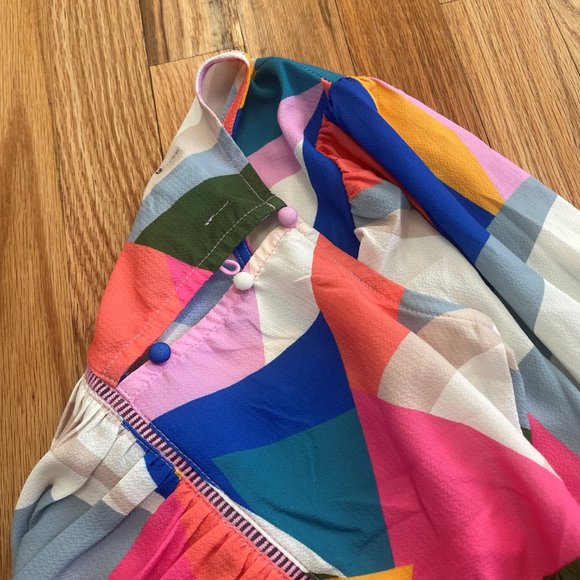 (NWT) VICI COLLECTION - With Kindness Abstract Print Blouse - Picture 3 of 3